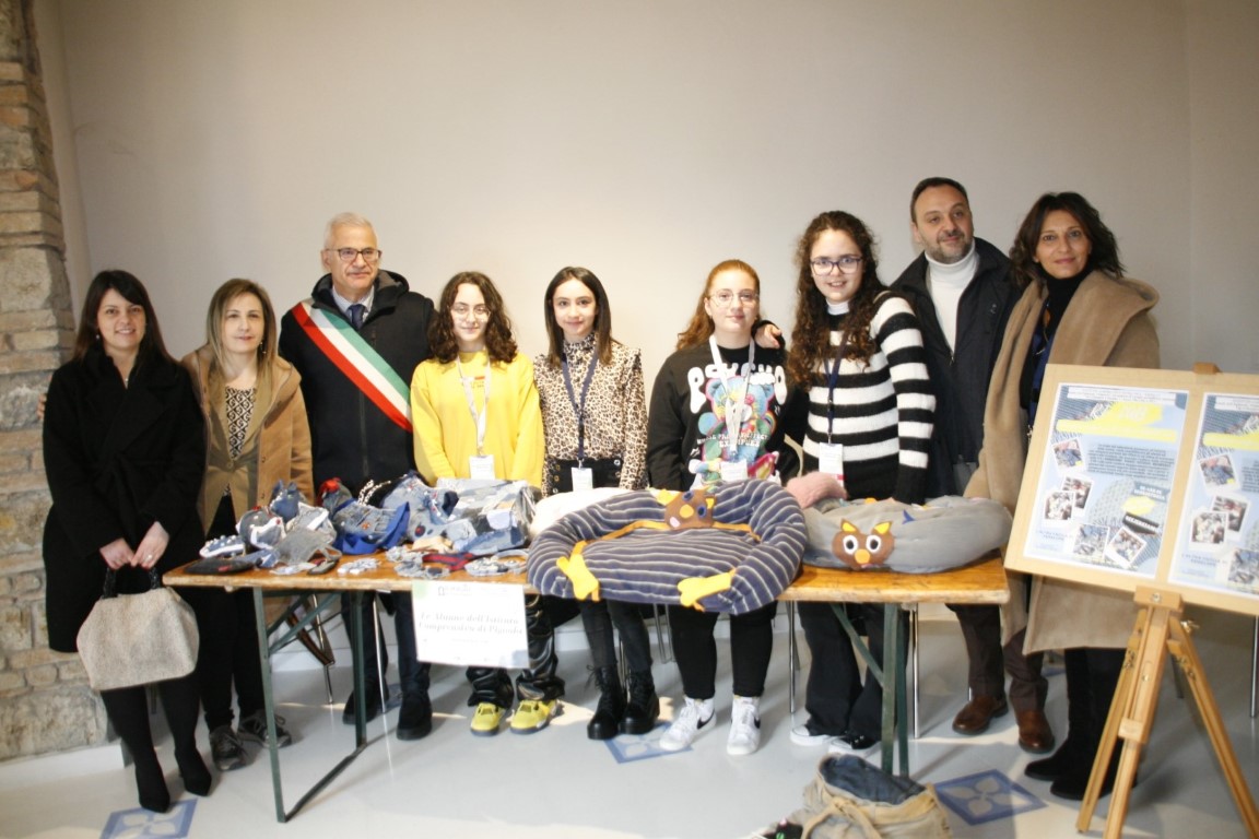 Alunne Dellistuto Comprensivo Di Pignola
